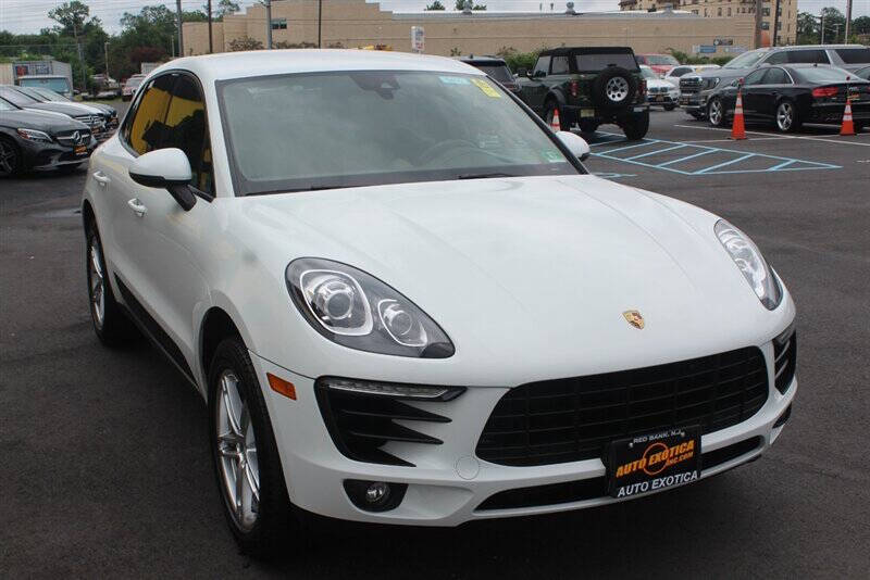 2017 Porsche Macan