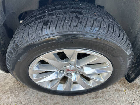 2011 GMC Yukon Denali