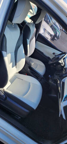 2019 Toyota Prius XLE AWD-e