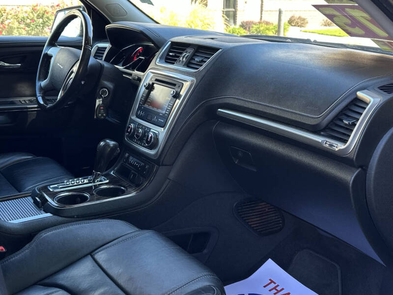 2015 GMC Acadia Denali