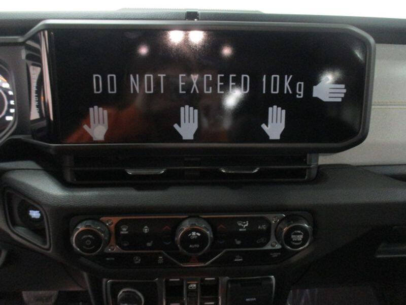 2024 Jeep Gladiator Willys