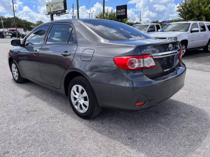 2011 Toyota Corolla LE