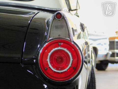 1956 Ford Thunderbird