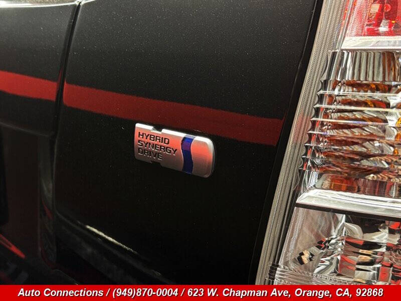 2012 Toyota Prius v Two