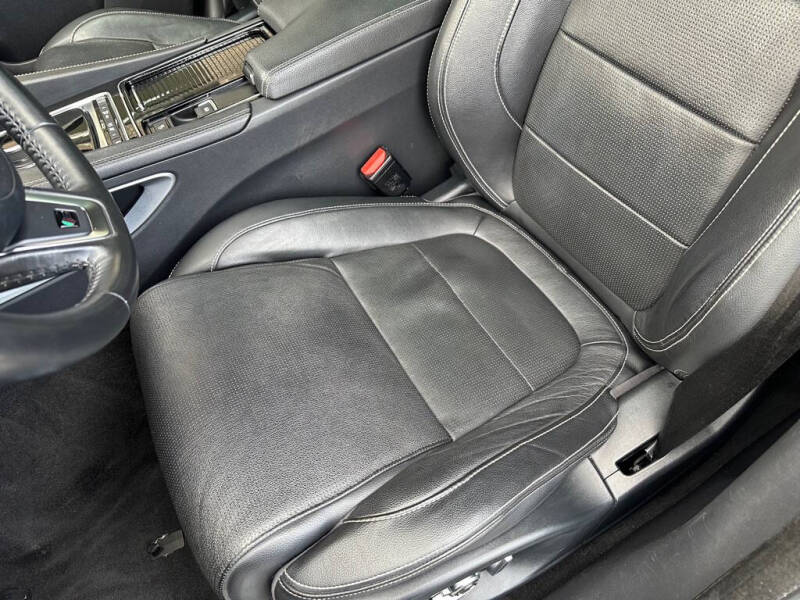 2019 Jaguar F-PACE S