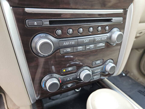 2015 Nissan Pathfinder SL