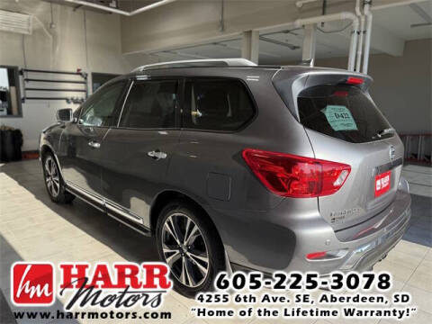 2020 Nissan Pathfinder Platinum