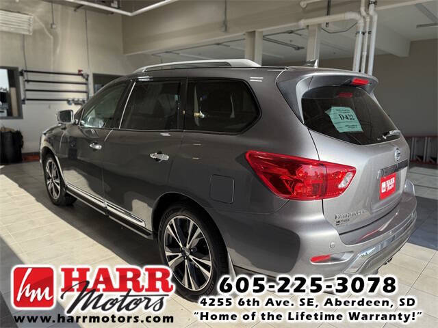 2020 Nissan Pathfinder Platinum