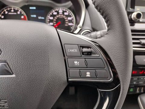 2026 Mitsubishi Eclipse Cross SE