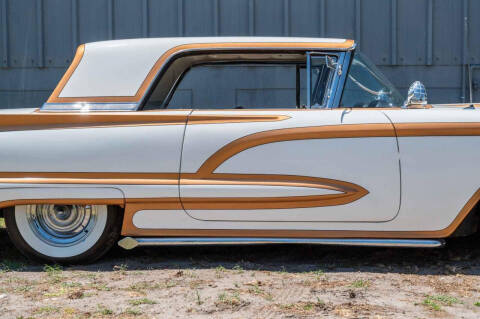 1960 Ford Thunderbird