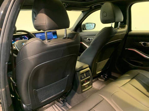 2023 BMW 3 Series 330i xDrive