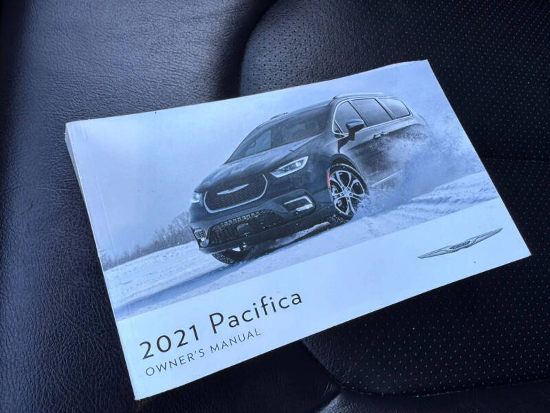 2021 Chrysler Pacifica Touring L