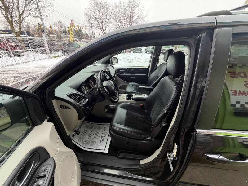 2016 Dodge Grand Caravan SXT