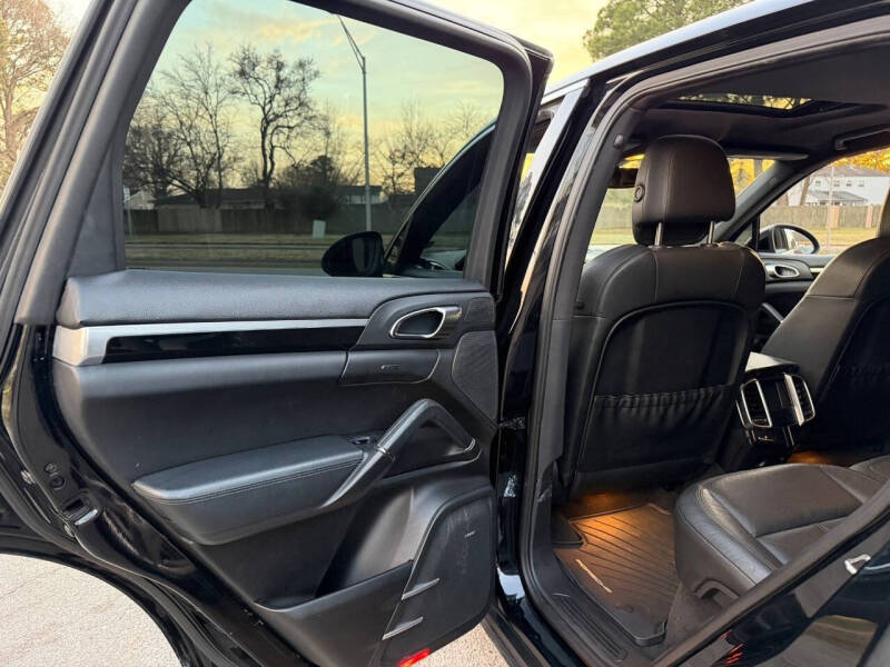 2013 Porsche Cayenne Tiptronic