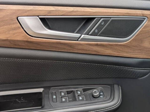 2024 Volkswagen Atlas SE