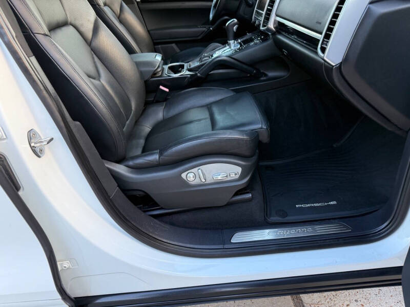 2012 Porsche Cayenne Tiptronic