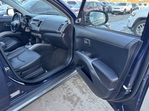 2012 Mitsubishi Outlander GT