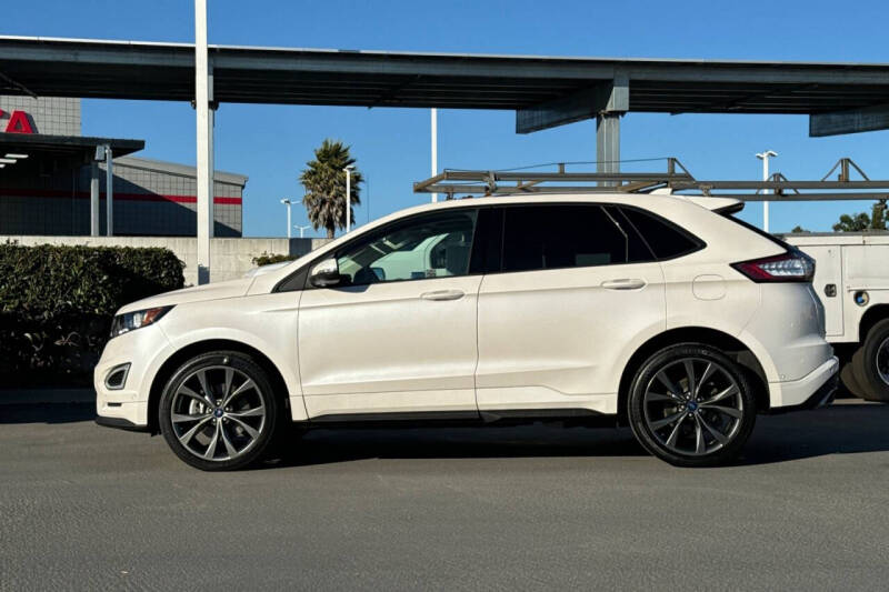 2018 Ford Edge Sport