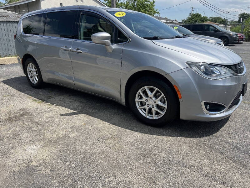 2020 Chrysler Pacifica Touring