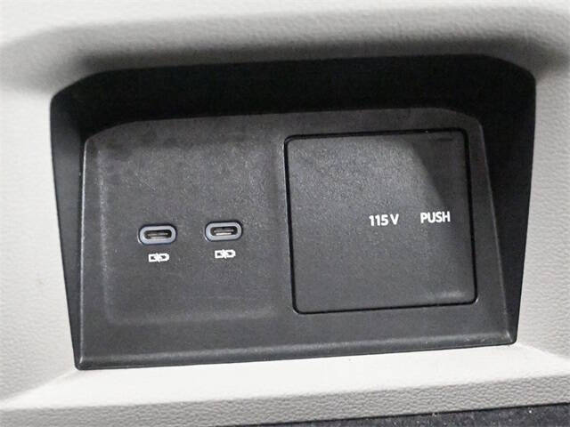 2022 Volkswagen Atlas SE