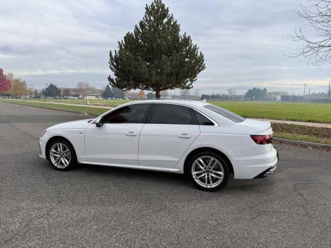 2020 Audi A4 quattro Premium Plus 45 TFSI