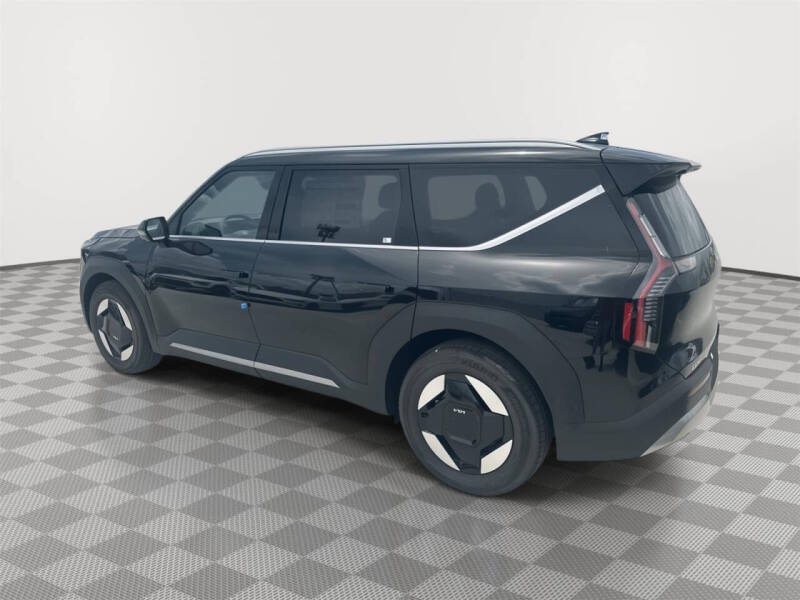 2026 Kia EV9 Wind