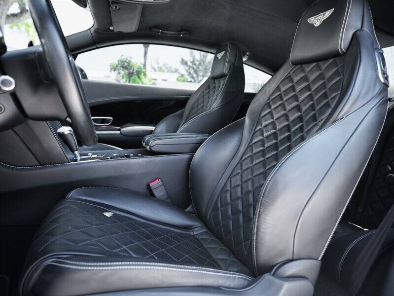 2016 Bentley Continental 27