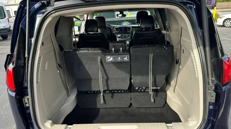2017 Chrysler Pacifica