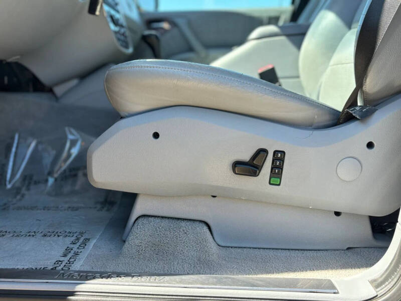 2000 Mercedes-Benz M-Class ML 320
