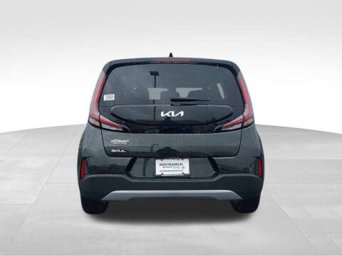 2025 Kia Soul LX