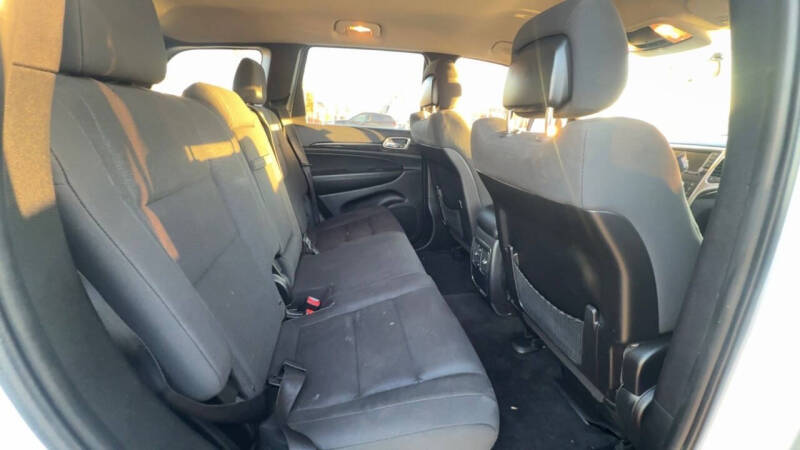 2013 Jeep Grand Cherokee Laredo