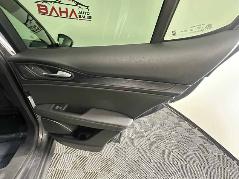 2022 Alfa Romeo Stelvio Sprint