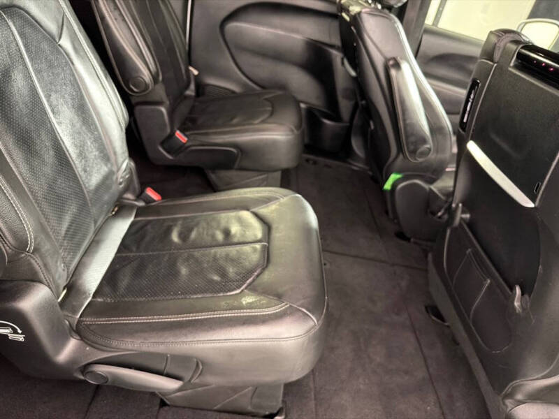 2020 Chrysler Pacifica Launch Edition