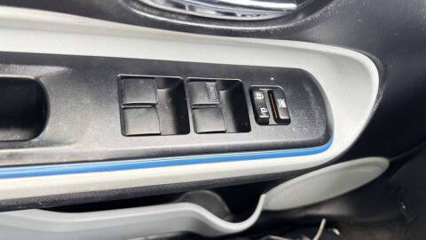 2012 Toyota Prius c Two