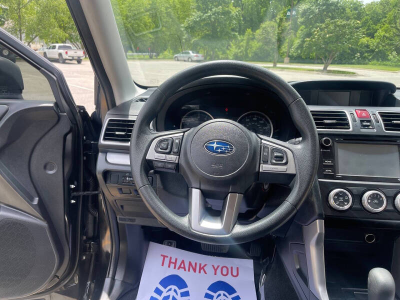 2017 Subaru Forester 2.5i