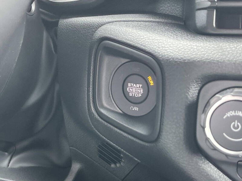 2025 Jeep Gladiator Willys