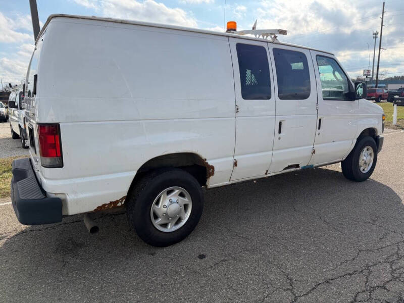 2011 Ford E-Series E-250