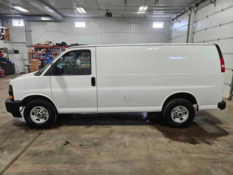 2018 GMC Savana 2500