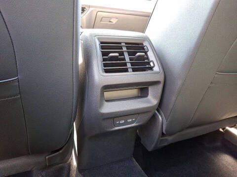 2025 Volkswagen Tiguan SE 4Motion