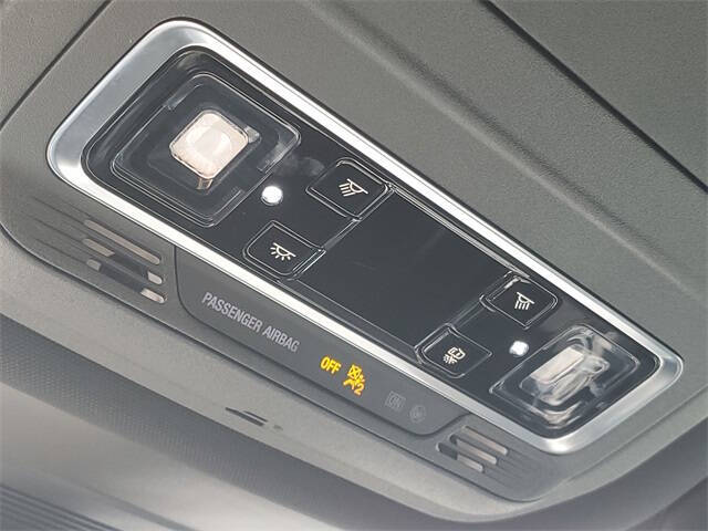 2025 Lincoln Nautilus Hybrid Premiere