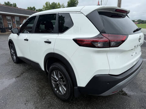 2023 Nissan Rogue S