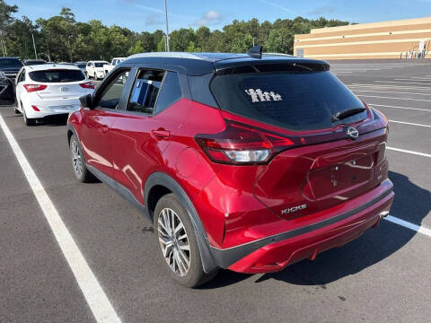 2023 Nissan Kicks SV