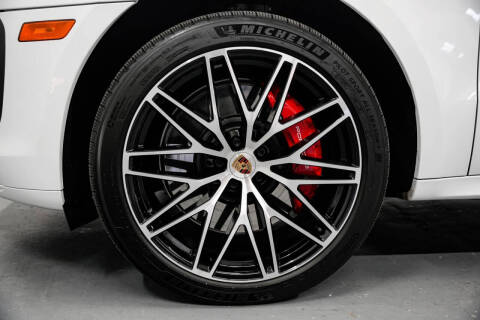 2022 Porsche Macan GTS