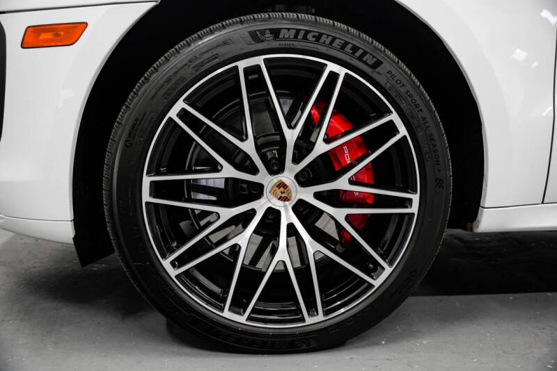 2022 Porsche Macan GTS