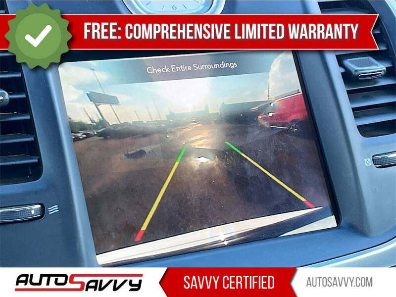 2020 Chrysler 300 Touring