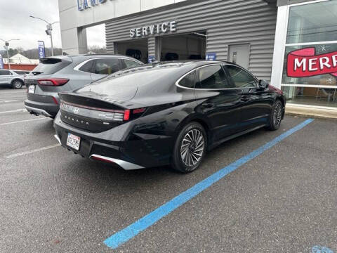 2024 Hyundai Sonata Hybrid Limited