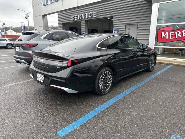 2024 Hyundai Sonata Hybrid Limited