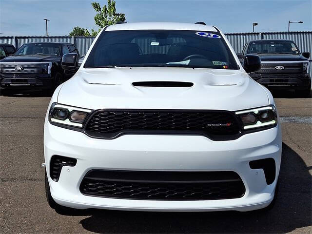 Used 2025 Dodge Durango R/T with VIN 1C4SDJCT5SC508720 for sale in Philadelphia, PA