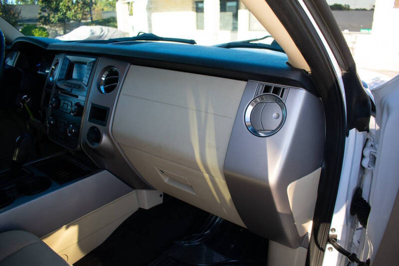 2017 Ford Expedition XLT