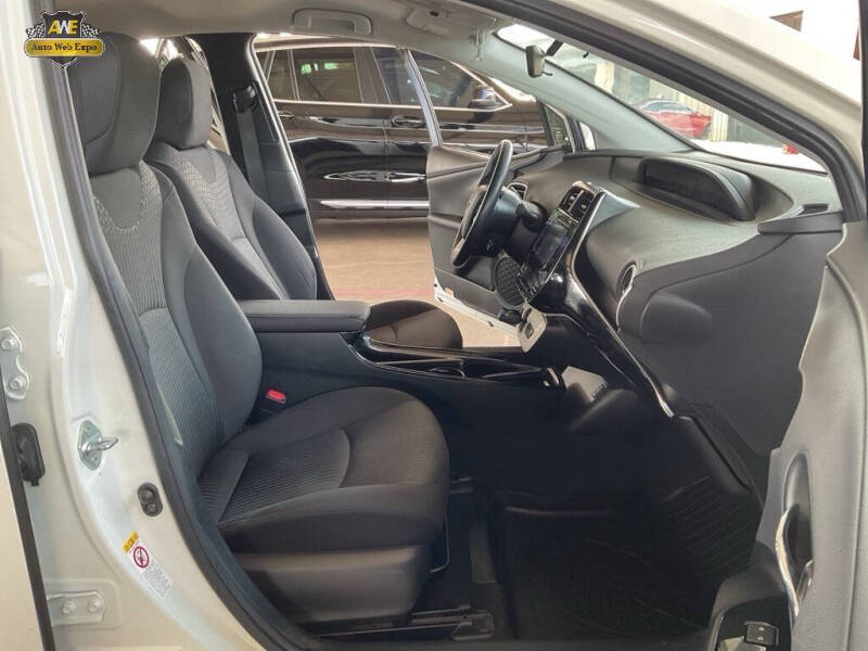 2017 Toyota Prius Prime Plus